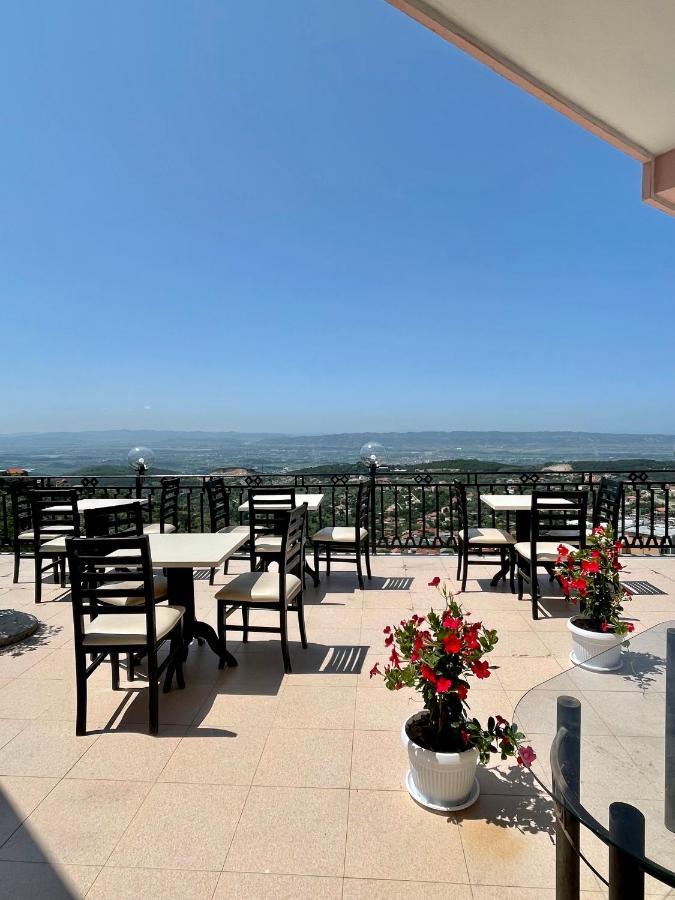 --Hotel Deal-- Rooms With Castle View Krujë Eksteriør billede
