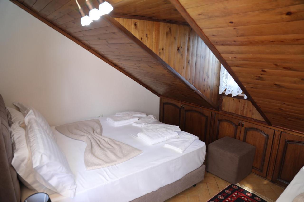--Hotel Deal-- Rooms With Castle View Krujë Eksteriør billede