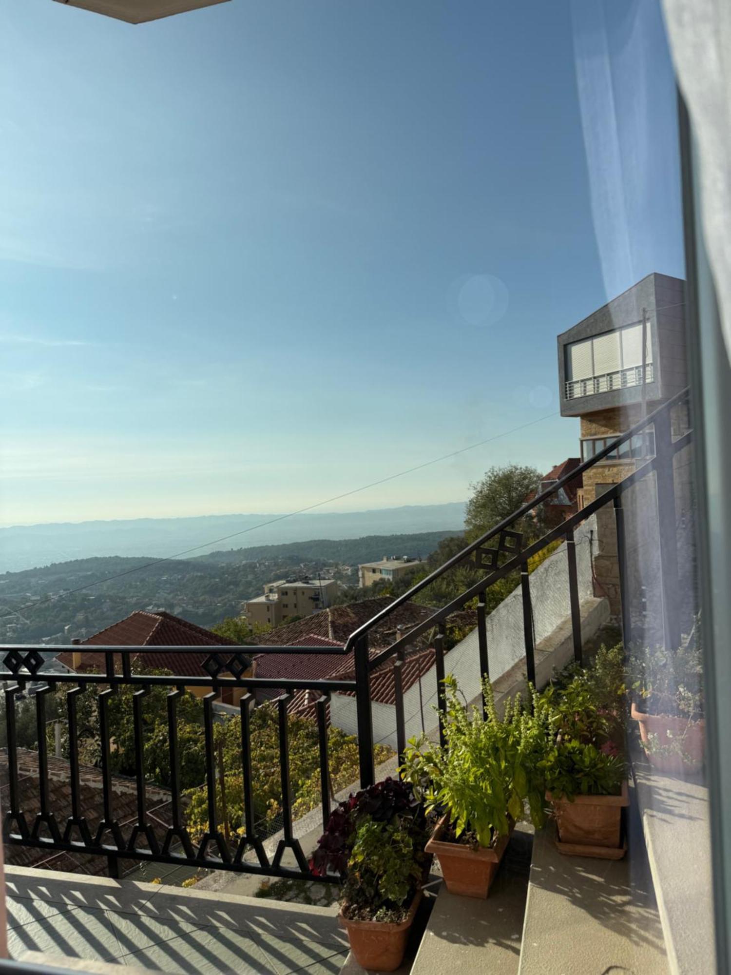 --Hotel Deal-- Rooms With Castle View Krujë Eksteriør billede